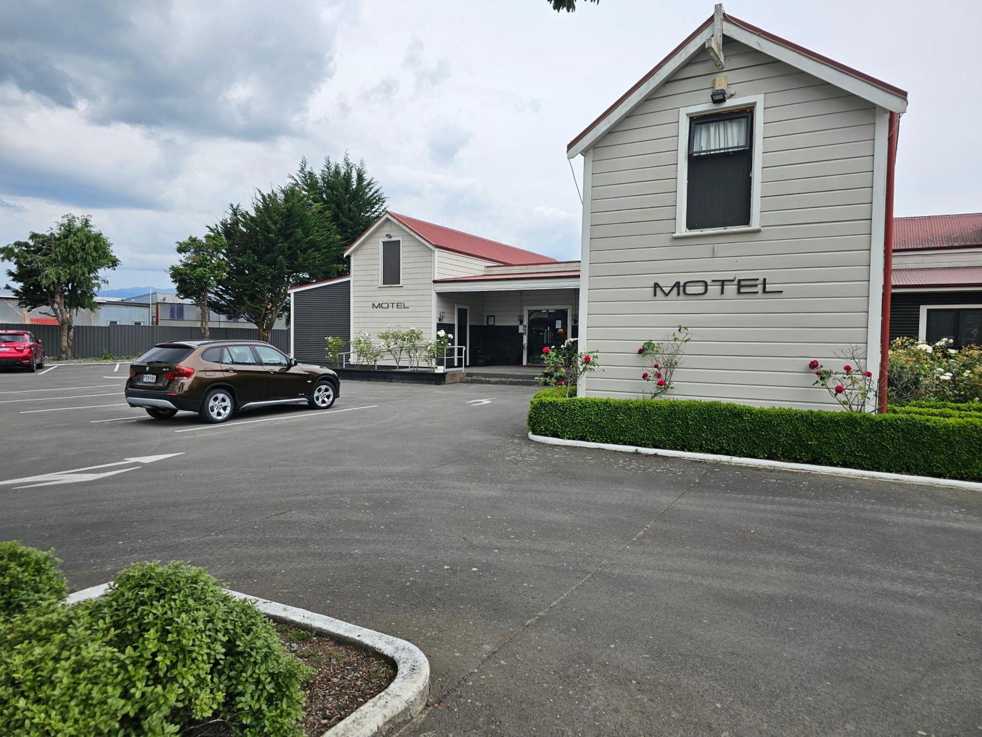 Gateway Motor Inn Masterton Exterior photo